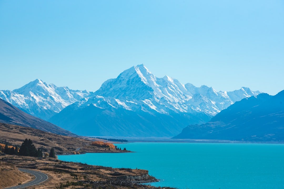 Lake Pukaki electric blue lake