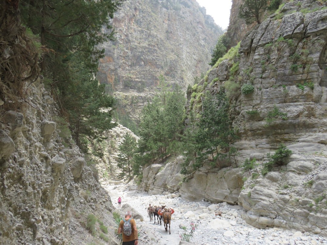 Samaria Gorge narrow canyon hiking trail