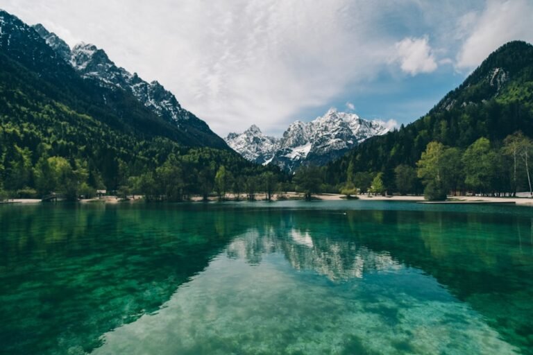 Alpine Mirror: Exploring Slovenia’s Most Beautiful Mountain Lakes