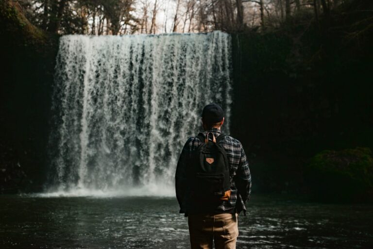 Chasing Cascades: A Pacific Northwest Guide to the Region’s Most Spectacular Waterfalls