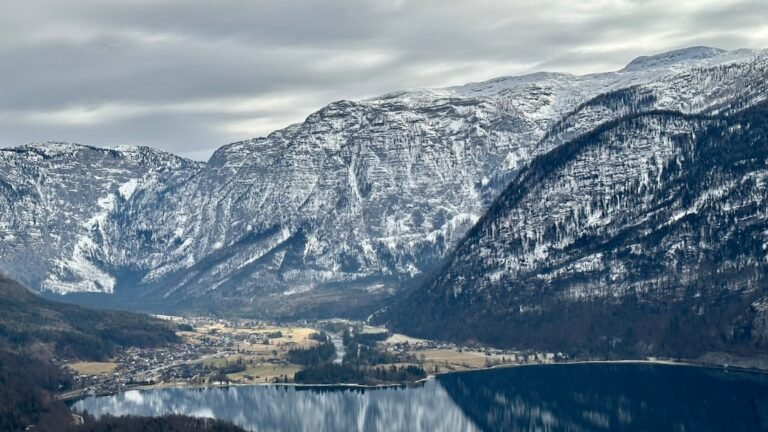 Mirror Waters and Mountain Rims: Touring Austria’s Most Stunning Alpine Lakes