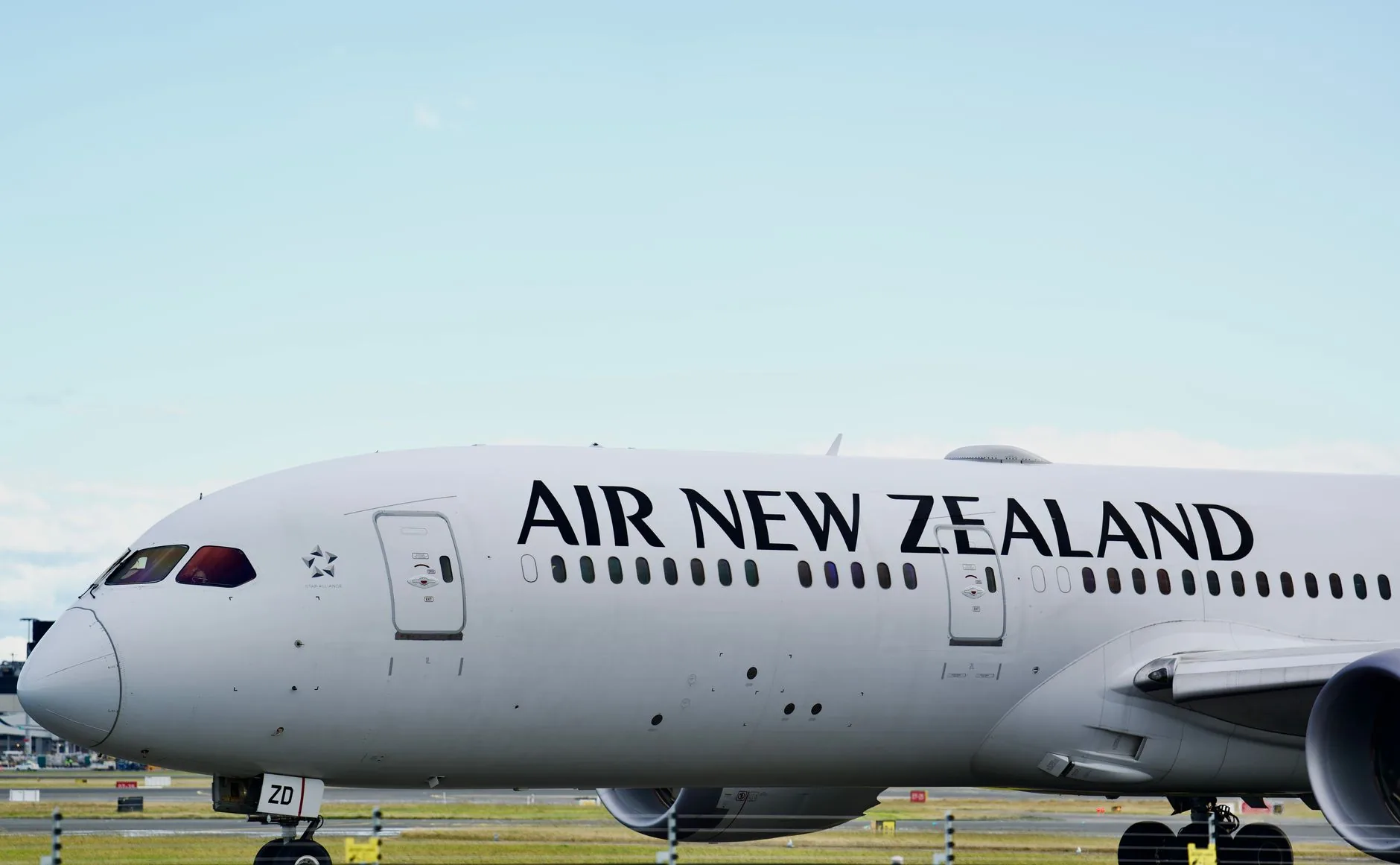 Air New Zealand Boeing 787 Dreamliner on the tarmac at Mascot Airport, Sydney, Australia.