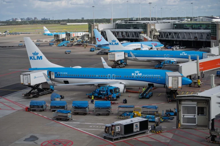 Air travel scene